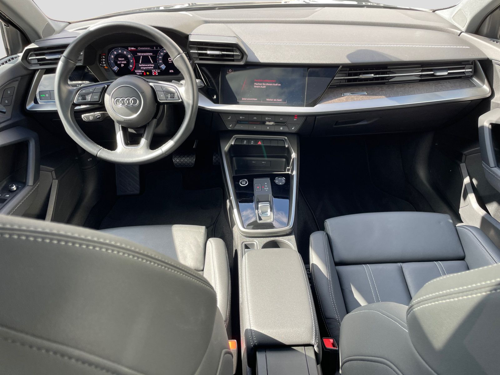 Audi A3 Sportback 30TFSI S-trc S-line Pano Leder CAM