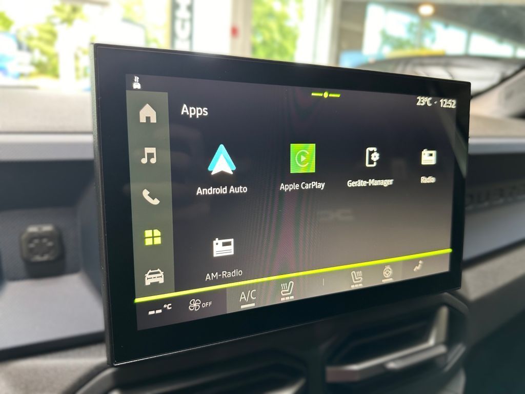 Dacia Duster Journey TCe 130 PS - Samsaru's Car Outlet