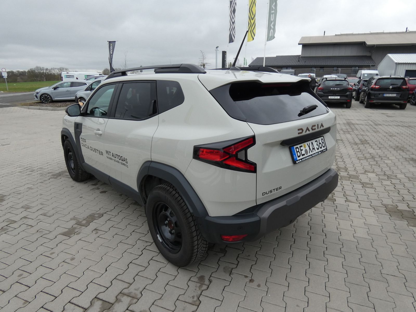 Dacia Duster Extreme TCe 130 - Samsaru's Car Outlet