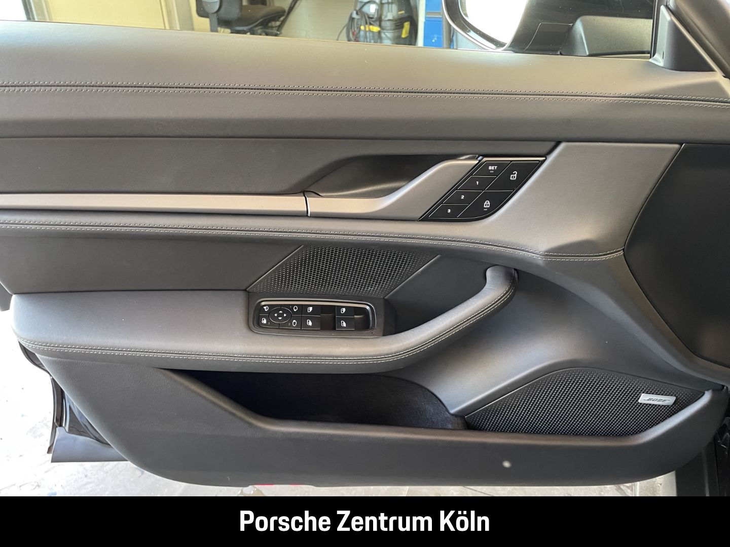 Porsche Taycan Turbo Sport Turismo BOSE Panoramadach