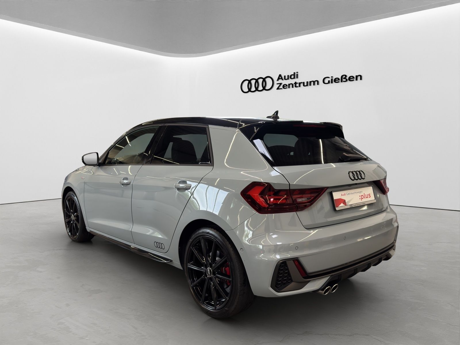 Audi A1 Sportback 40 TFSI S line competition SONOS Na