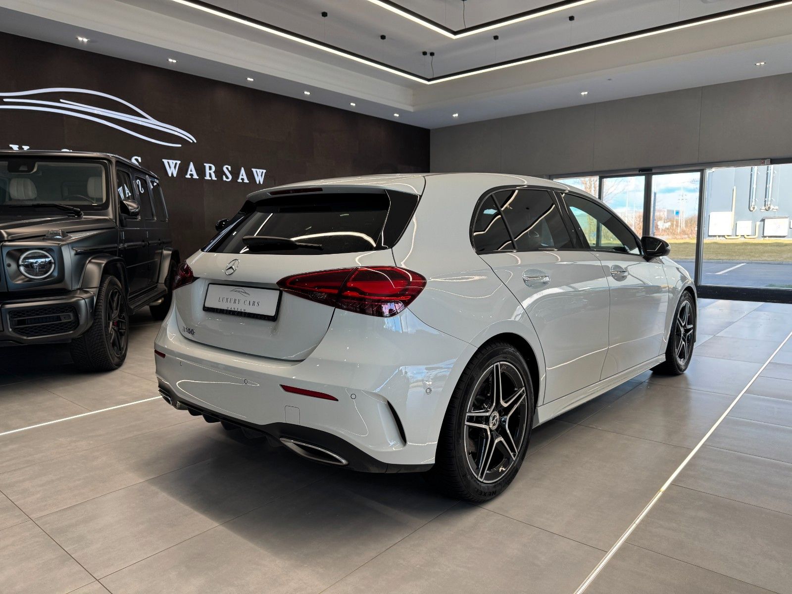 Mercedes-Benz A 200 AMG Line - Samsaru's Car Outlet