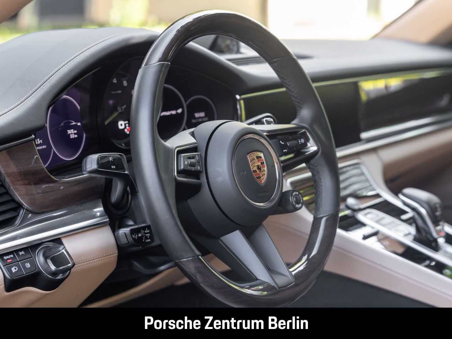 Porsche Panamera 4 E-Hybrid Platinum Edition InnoDrive