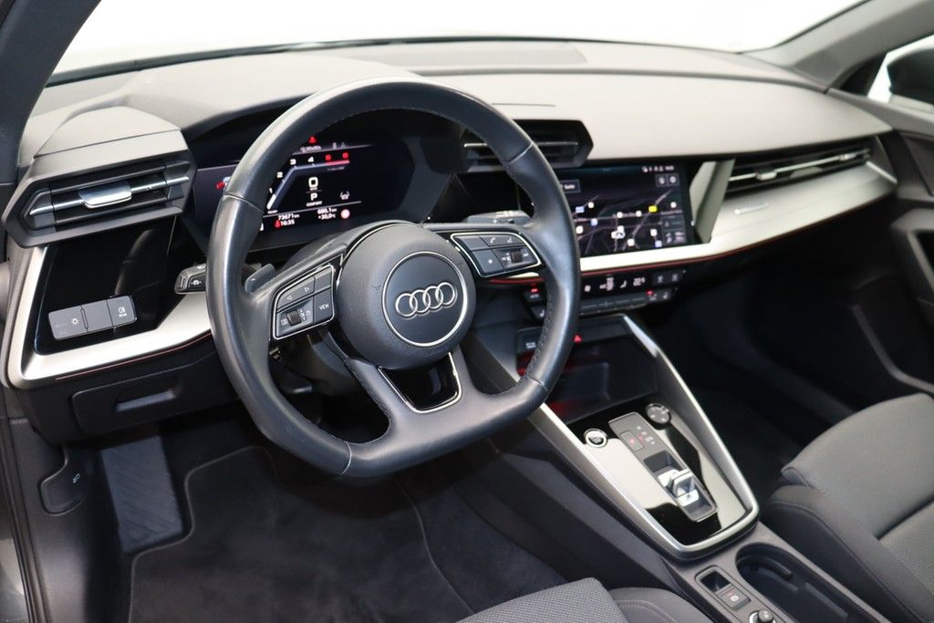 Audi A3 Sportback 35 TDI . Virt.Cockpit Navi ACC AHK