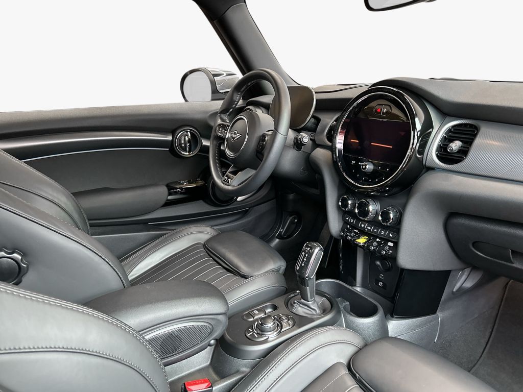 MINI Cooper SE MINI Yours Trim - Samsaru's Car Outlet