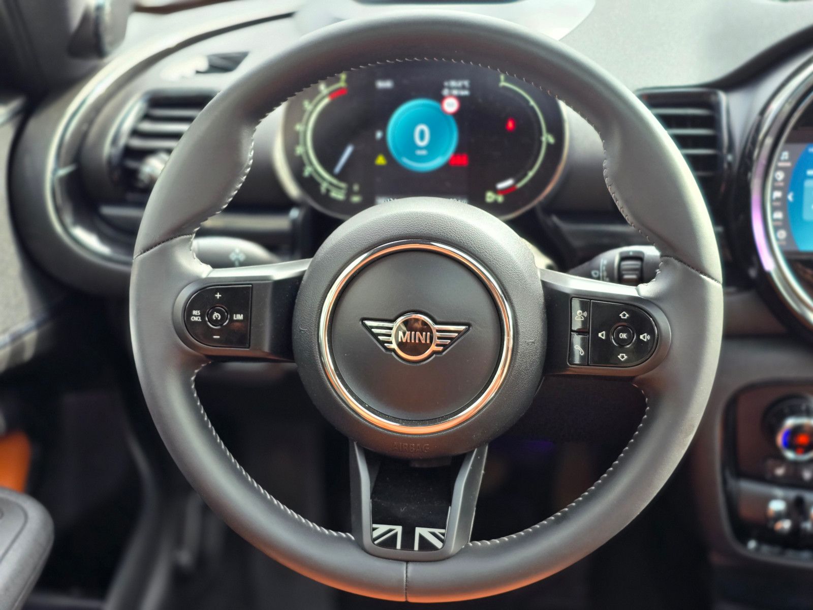 MINI COOPER Clubman MINI Yours - Samsaru's Car Outlet