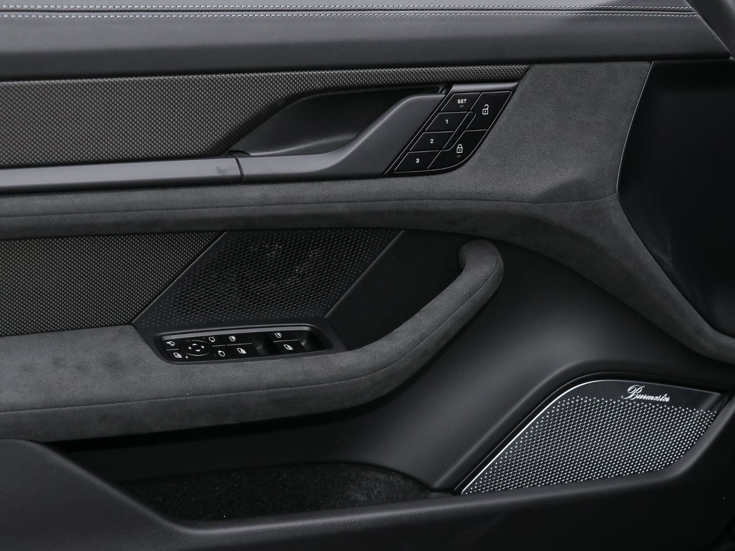 Porsche Taycan GTS Sport Turismo Burmester Panoramadach