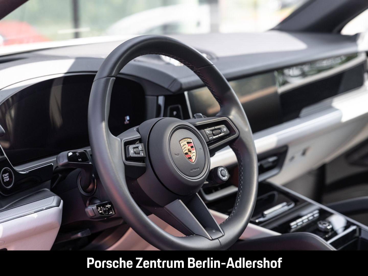 Porsche Cayenne E-Hybrid Coupe Panoramadach Luftfederung