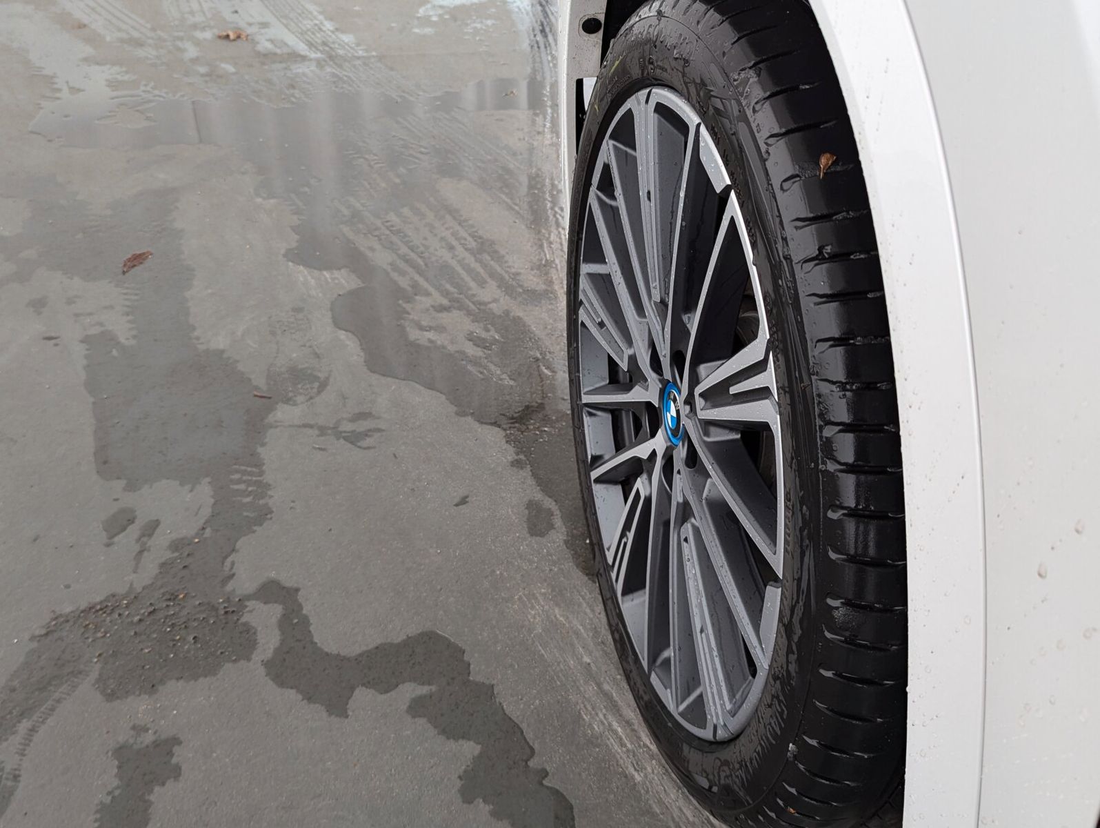 BMW iX1 xDrive30 xDrive M Sport - Samsaru's Car Outlet