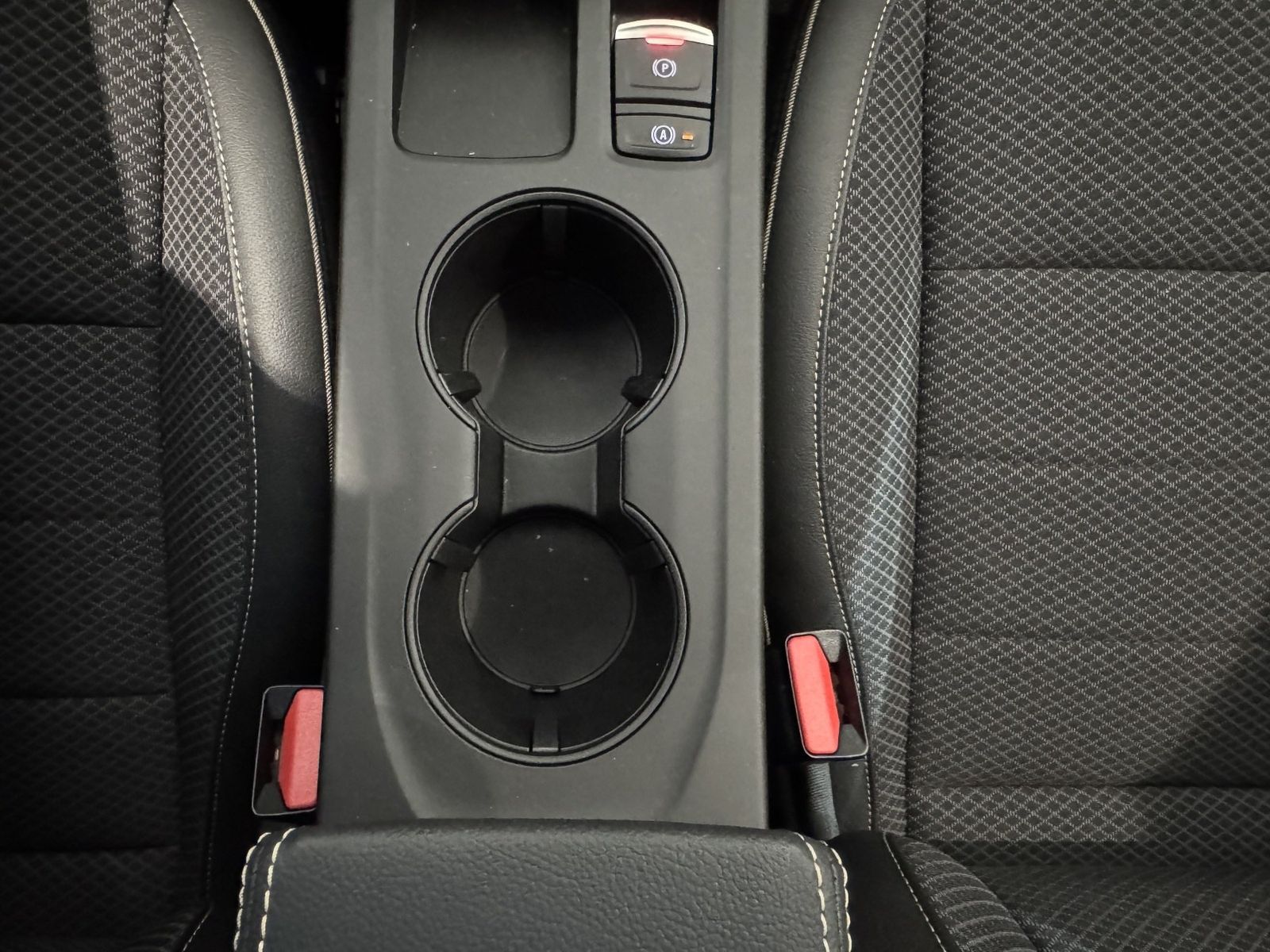 Renault Arkana TECHNO E-Tech Full Hybrid - Samsaru's Car Outlet