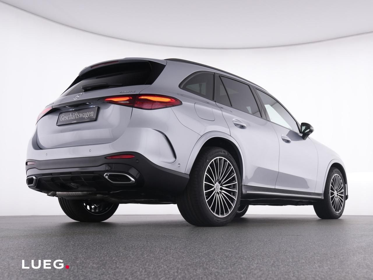 Mercedes-Benz GLC 200 d 4M AMG+NIGHT+20''+PANO+AHK+SOUND+360°+