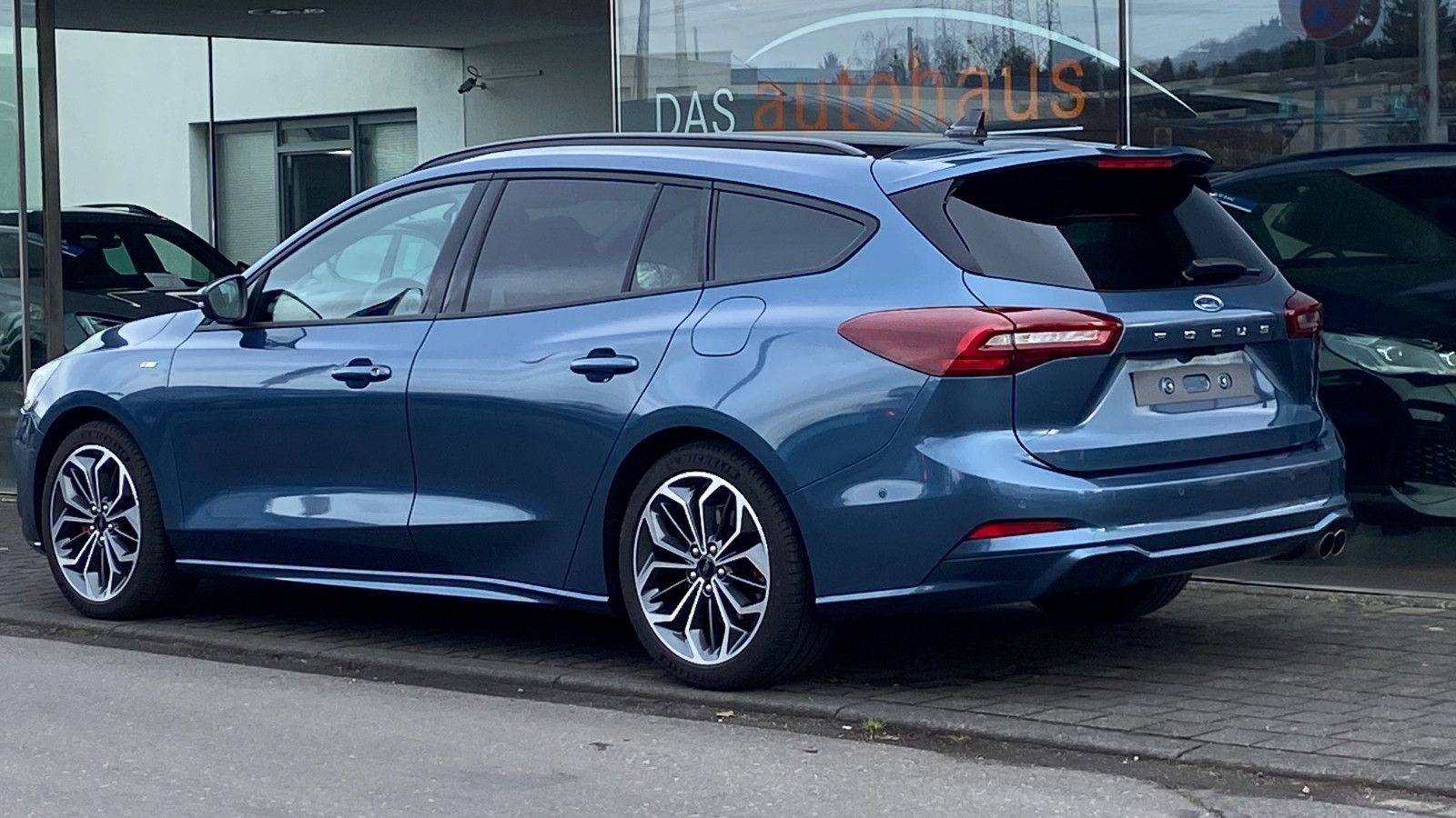 Ford Focus Turnier ST-Line X, Styling*PANO*Matrix-LED