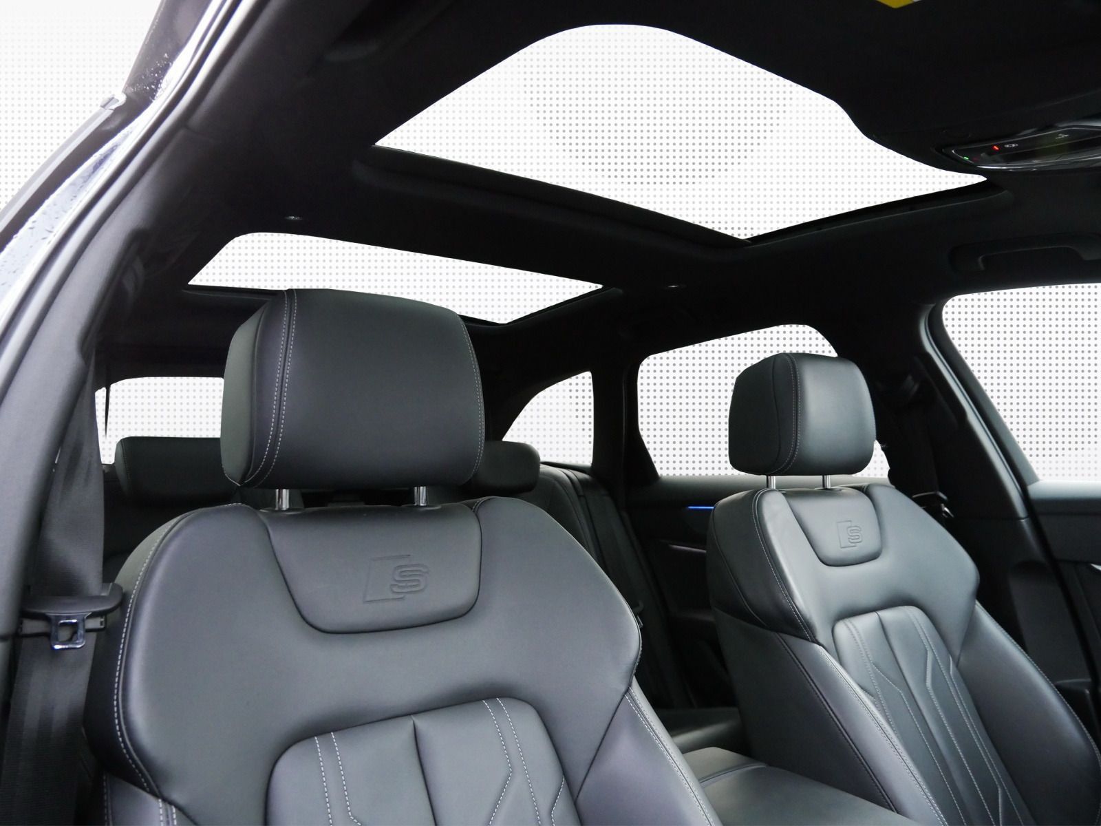 Audi A6 Avant 55 TFSI qu. S-Line - Samsaru's Car Outlet