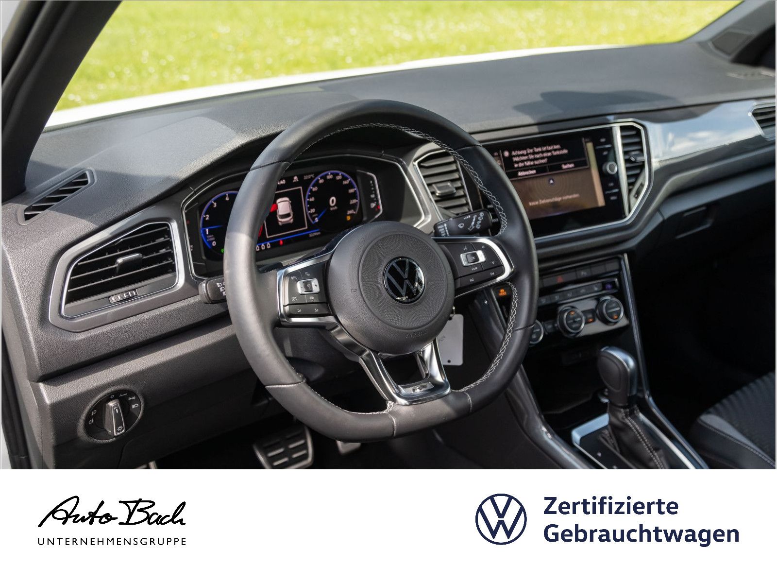 Volkswagen T-Roc 1.5 TSI Sport DSG - Samsaru's Car Outlet