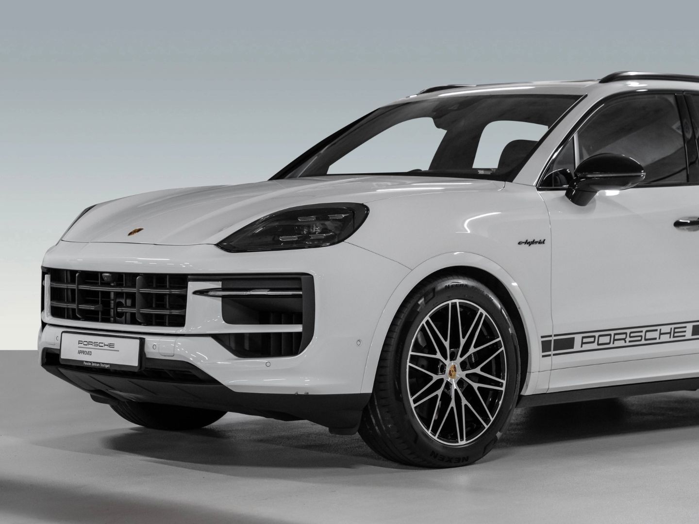 Porsche Cayenne E-Hybrid BOSE PASM HeadUp InnoDrive