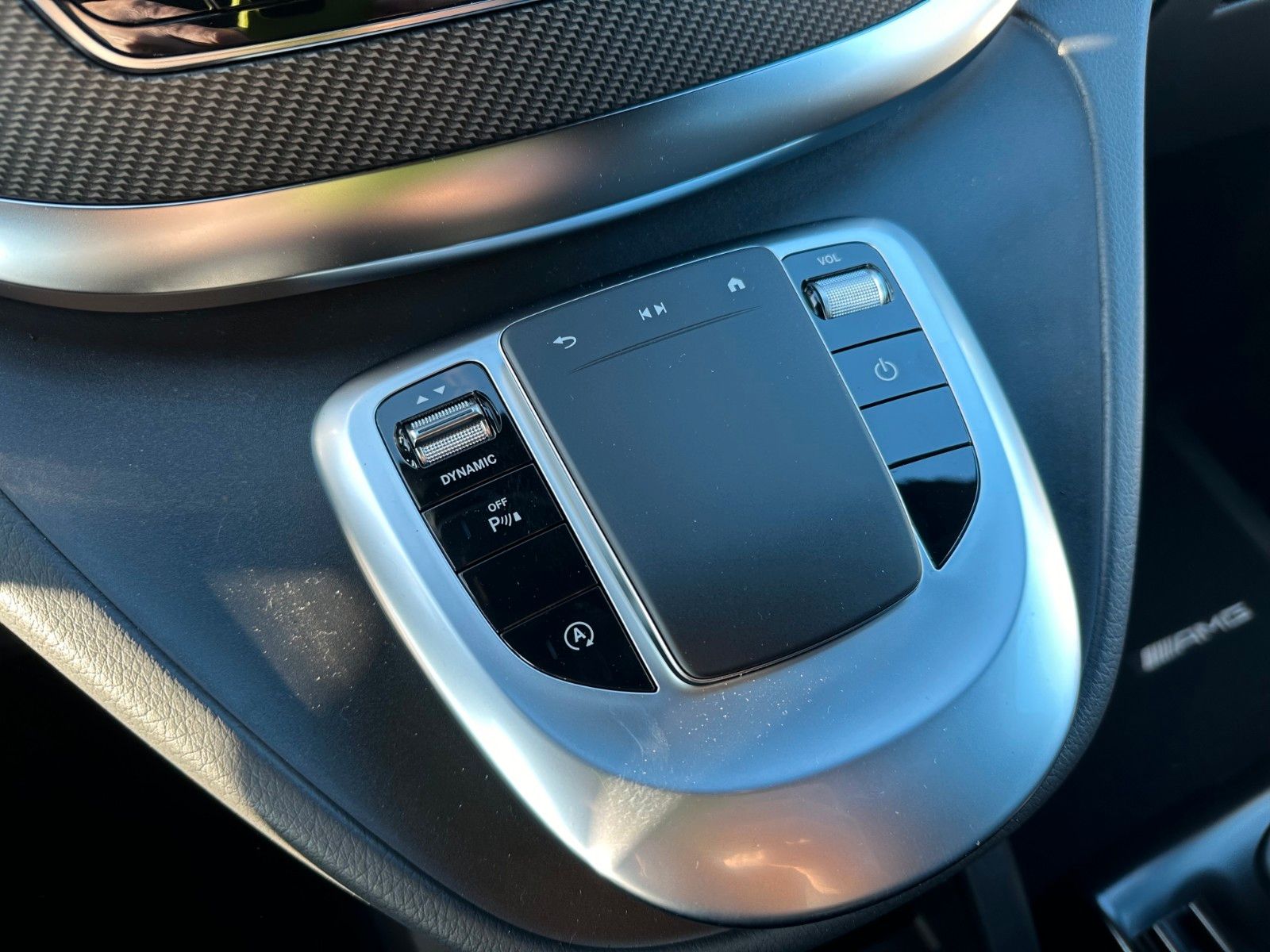 Mercedes-Benz V 220 d - Samsaru's Car Outlet