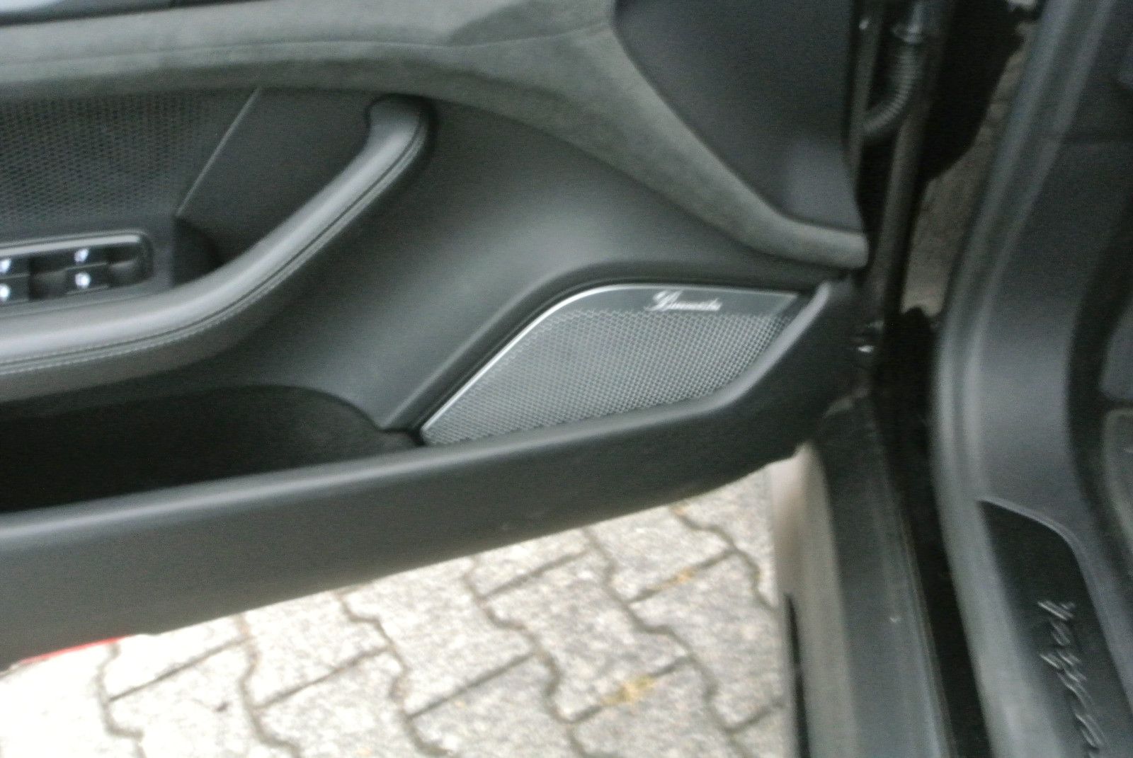 Porsche Taycan GTS,schw/schw,luft,pano,21";Kamera