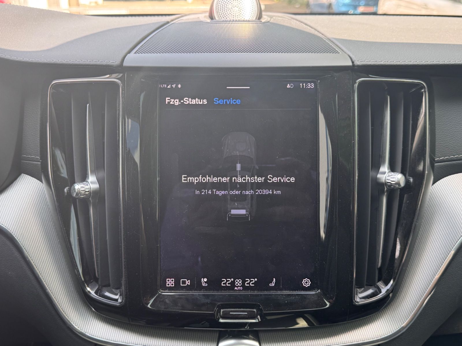 Volvo XC60 Ultimate AWD - Samsaru's Car Outlet
