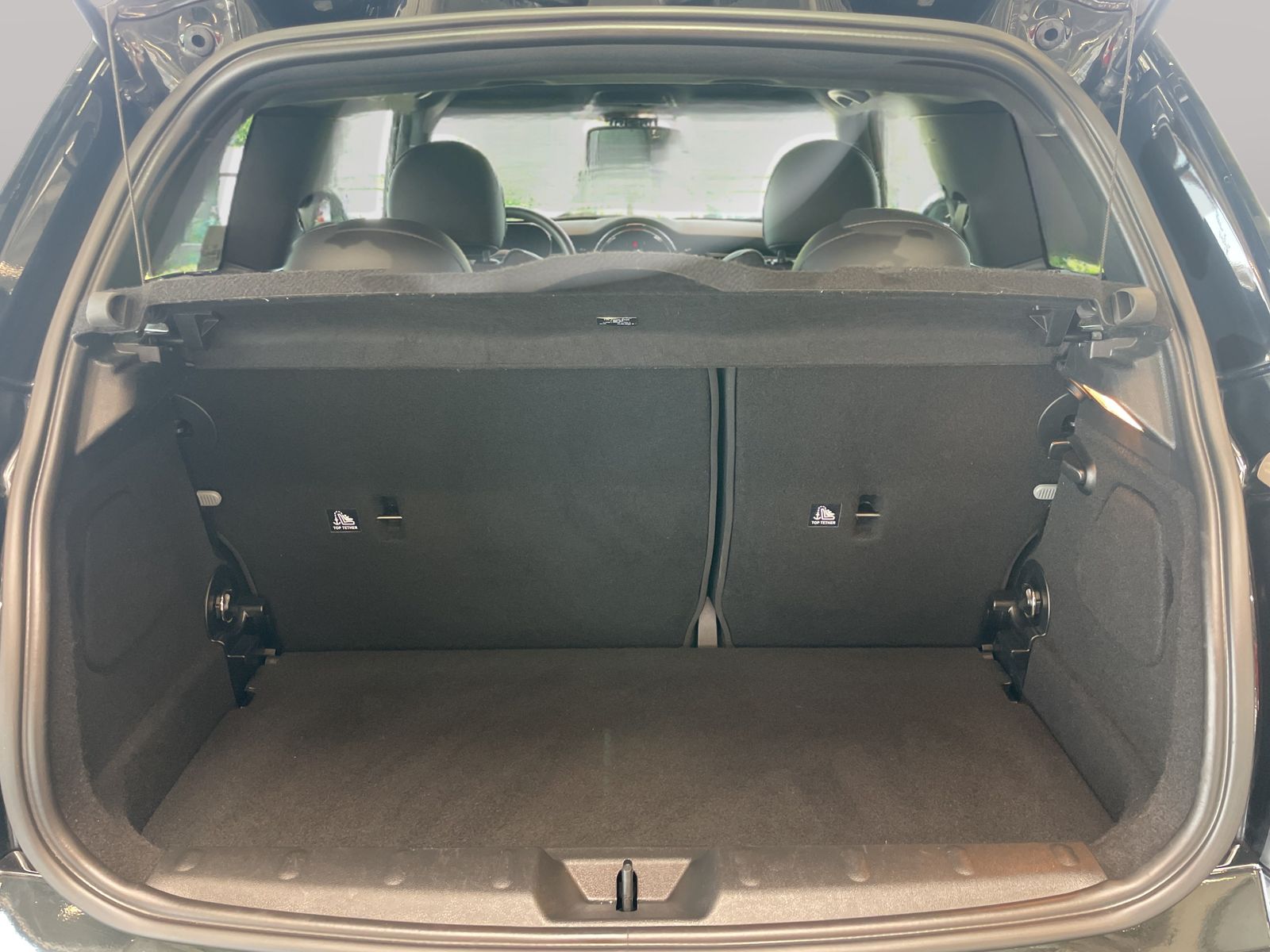 MINI Cooper SE - Samsaru's Car Outlet