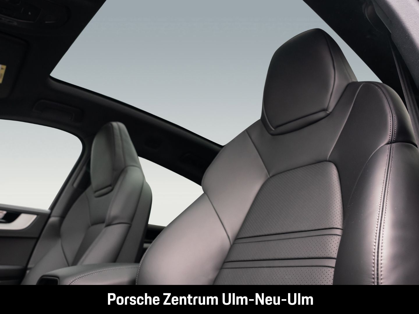 Porsche Cayenne Coupe InnoDrive Surround-View LED-Matrix