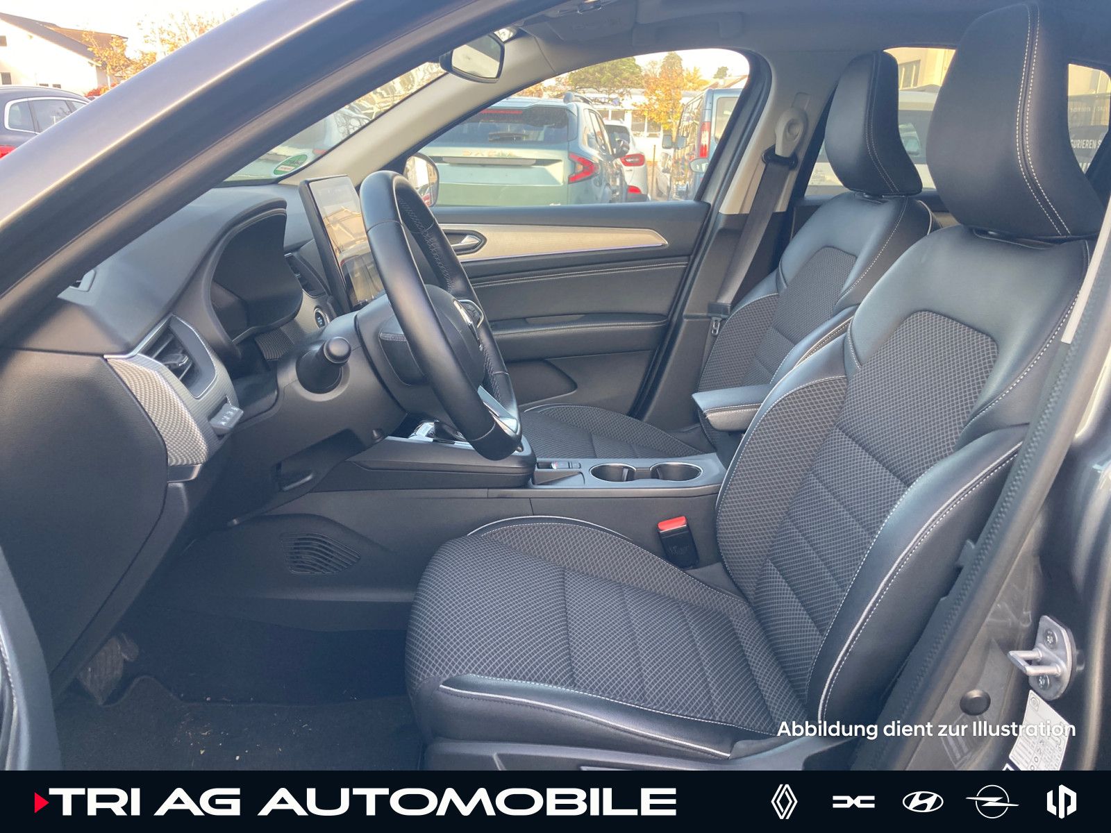 Renault Arkana Intens E-Tech Hybrid - Samsaru's Car Outlet