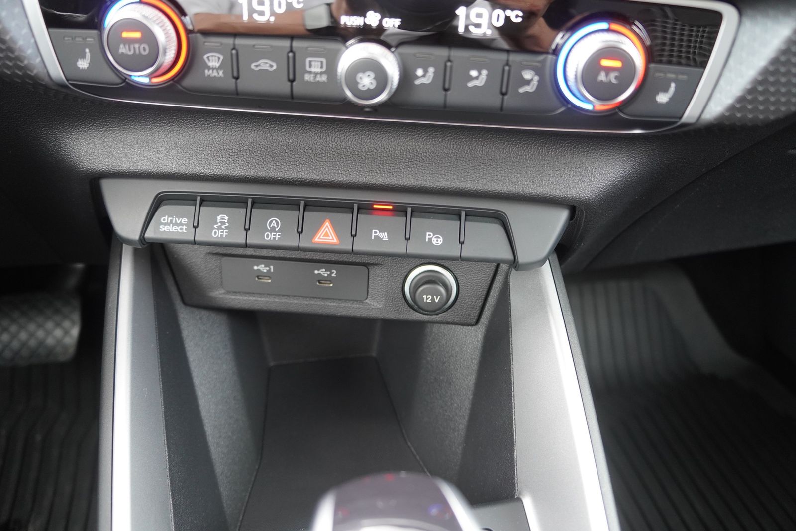 Audi A1 Sportback 40 TFSI S line LED ACC App-Connect
