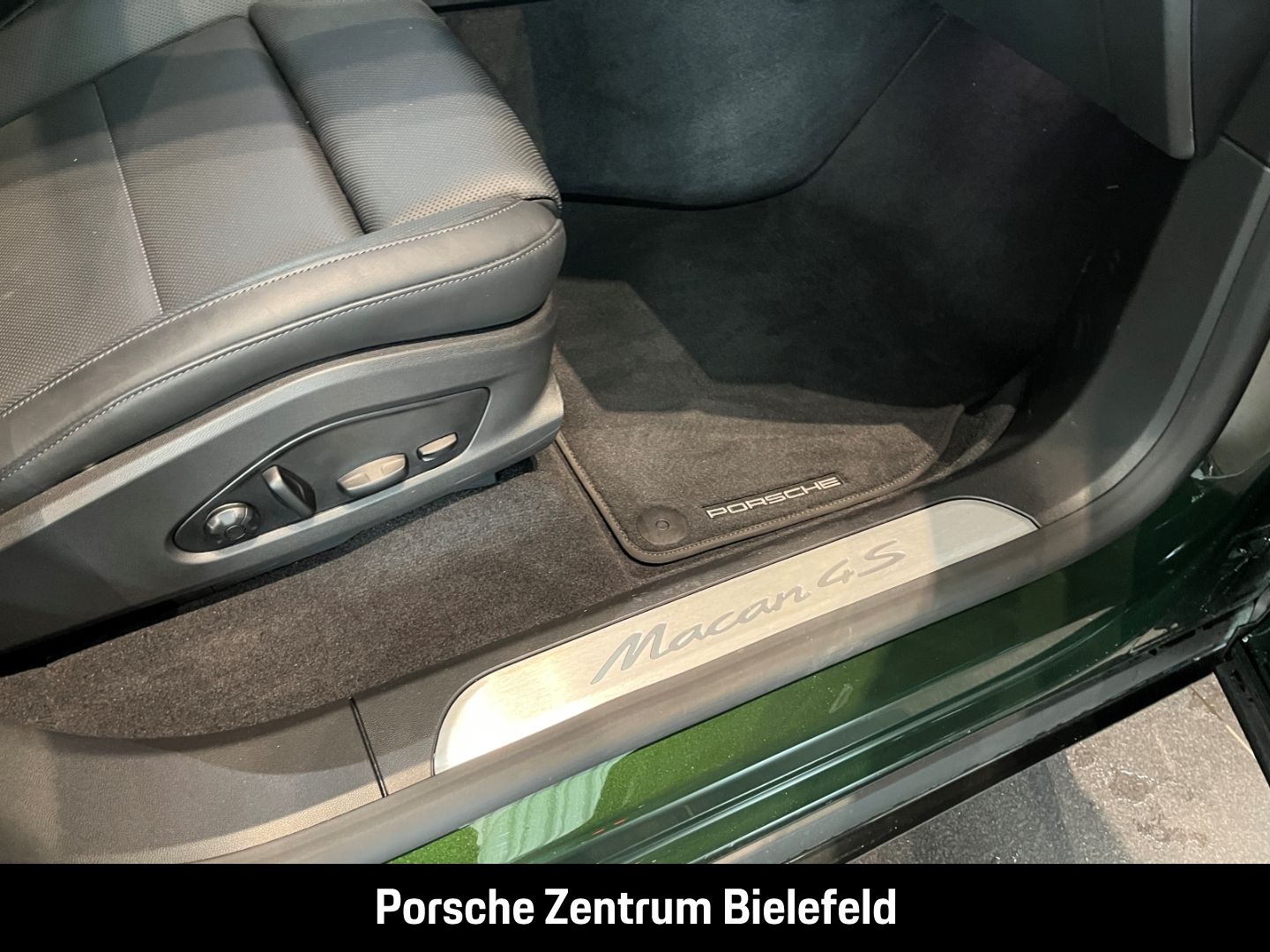 Porsche Macan 4S BOSE Luftfederung Panorama LED-Matrix