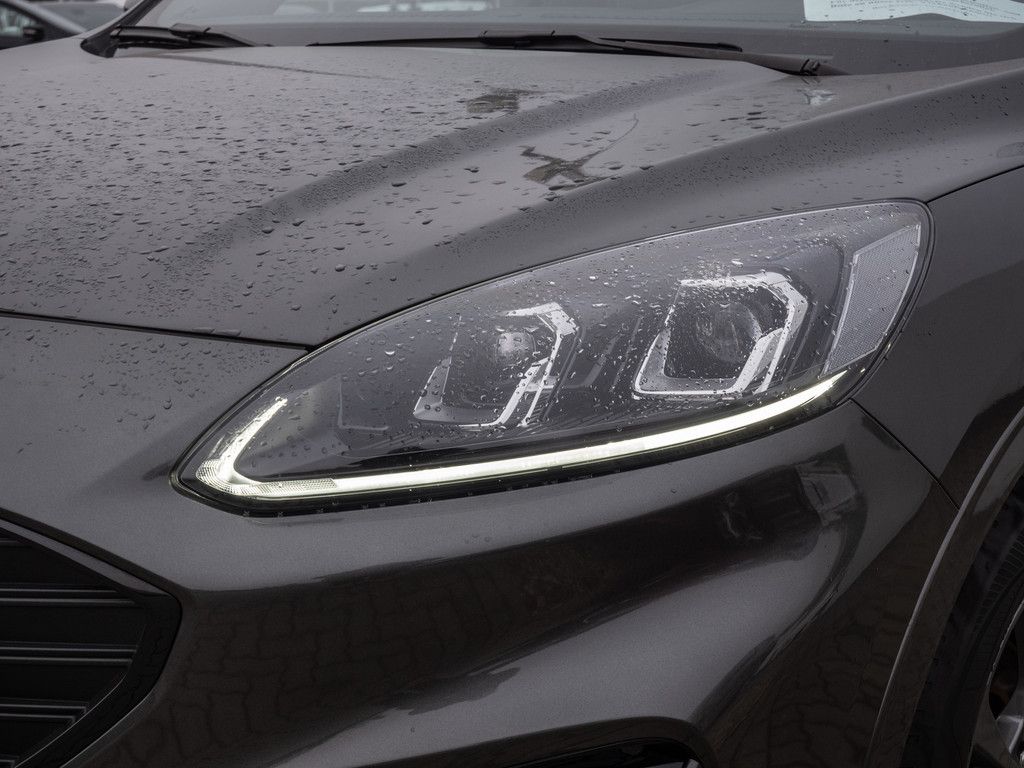 Ford KUGA ST-LINE X - Samsaru's Car Outlet
