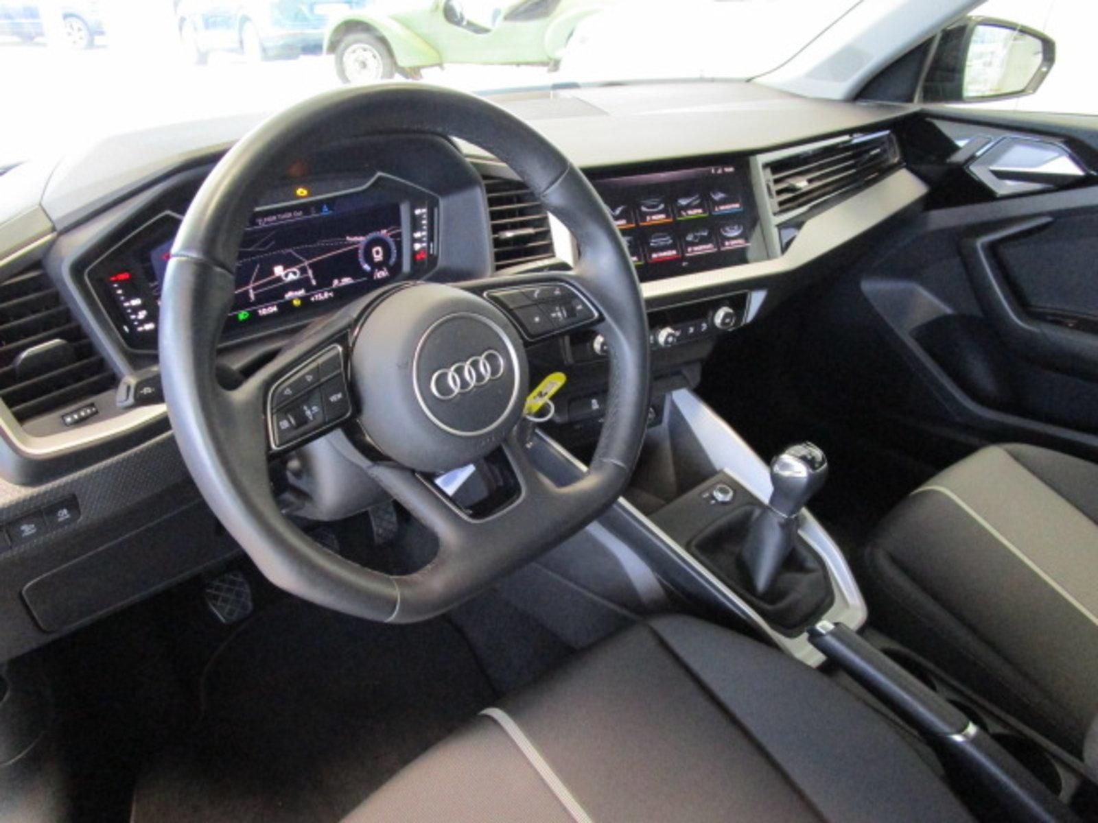 Audi A1 Sportback 30 TFSI S line - Samsaru's Car Outlet