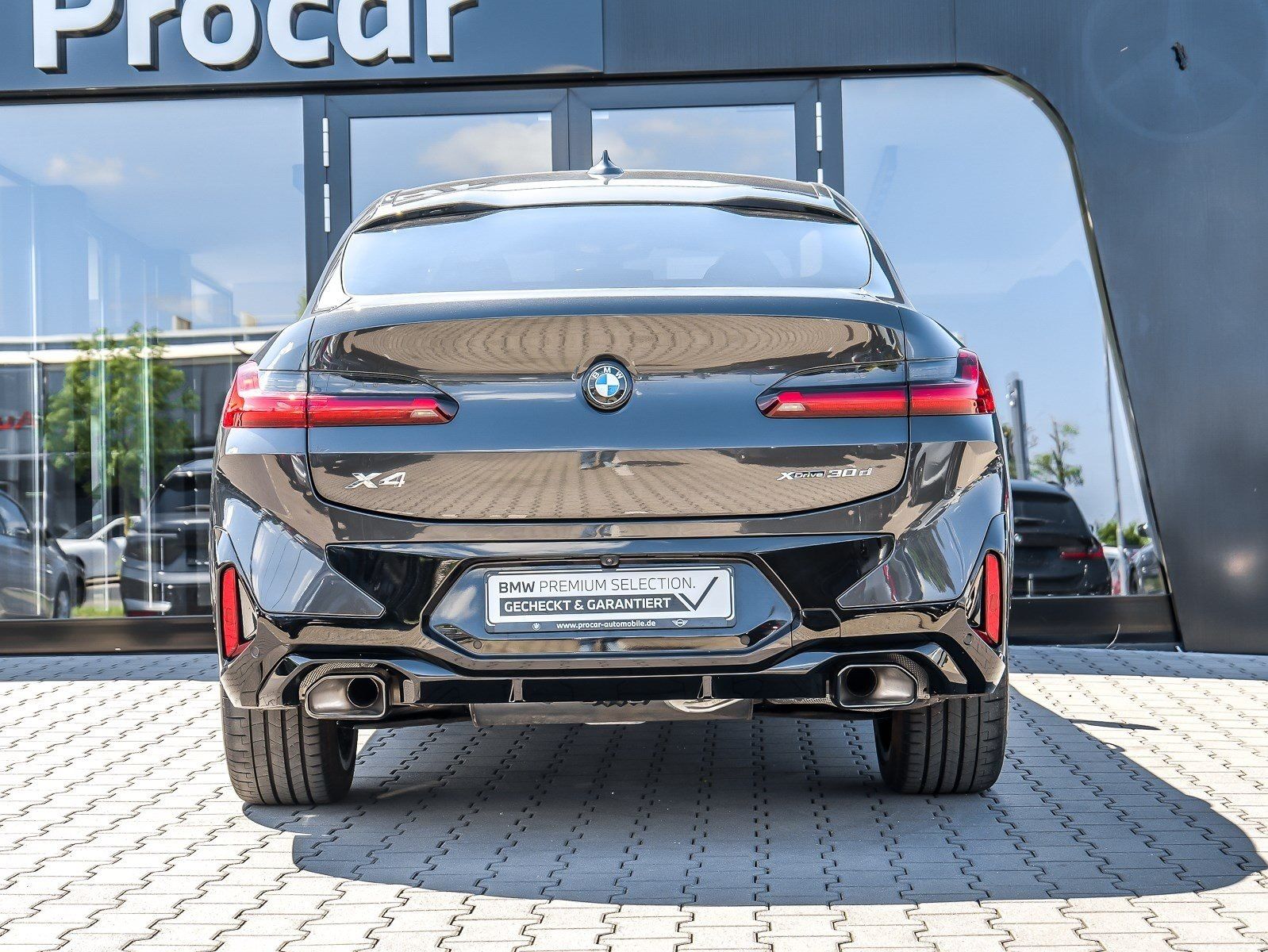 BMW X4 xDrive30d M Sport PANO ACC AHK RFK NAVI LED