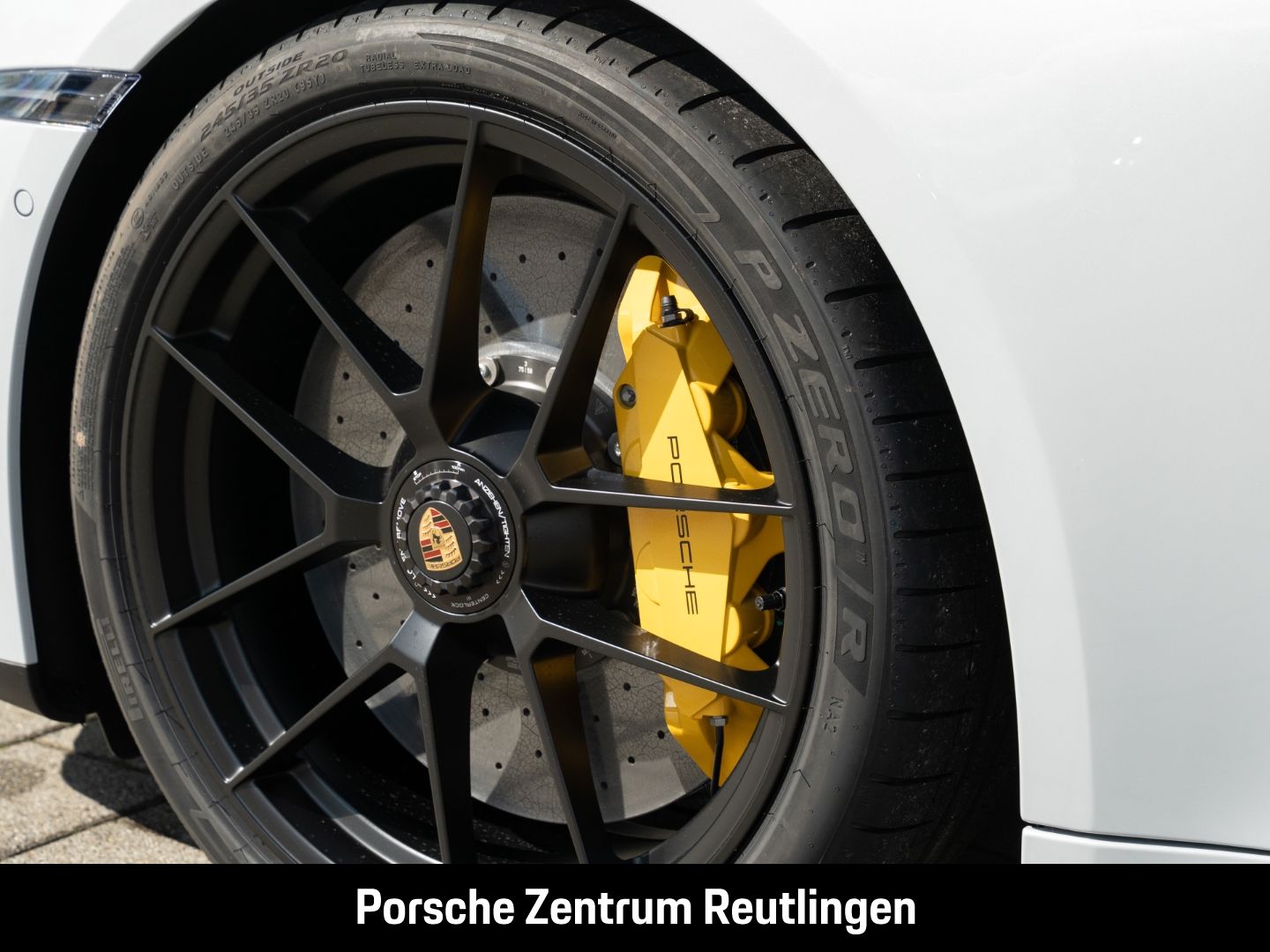 Porsche 992 911 Carrera 4 GTS Cabrio Clubleder InnoDrive