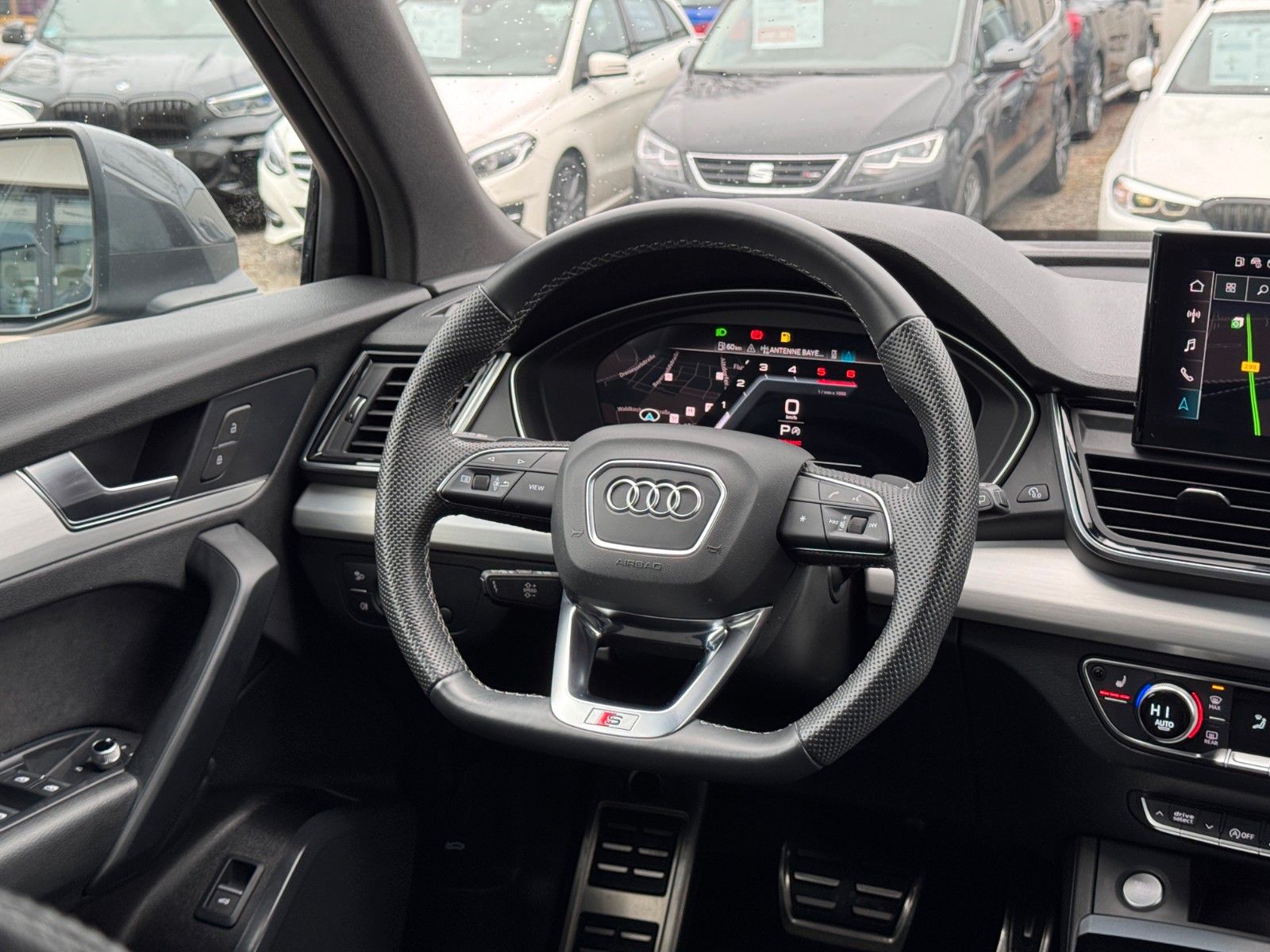 Audi Q5 40 TDI quattro S line - Samsaru's Car Outlet