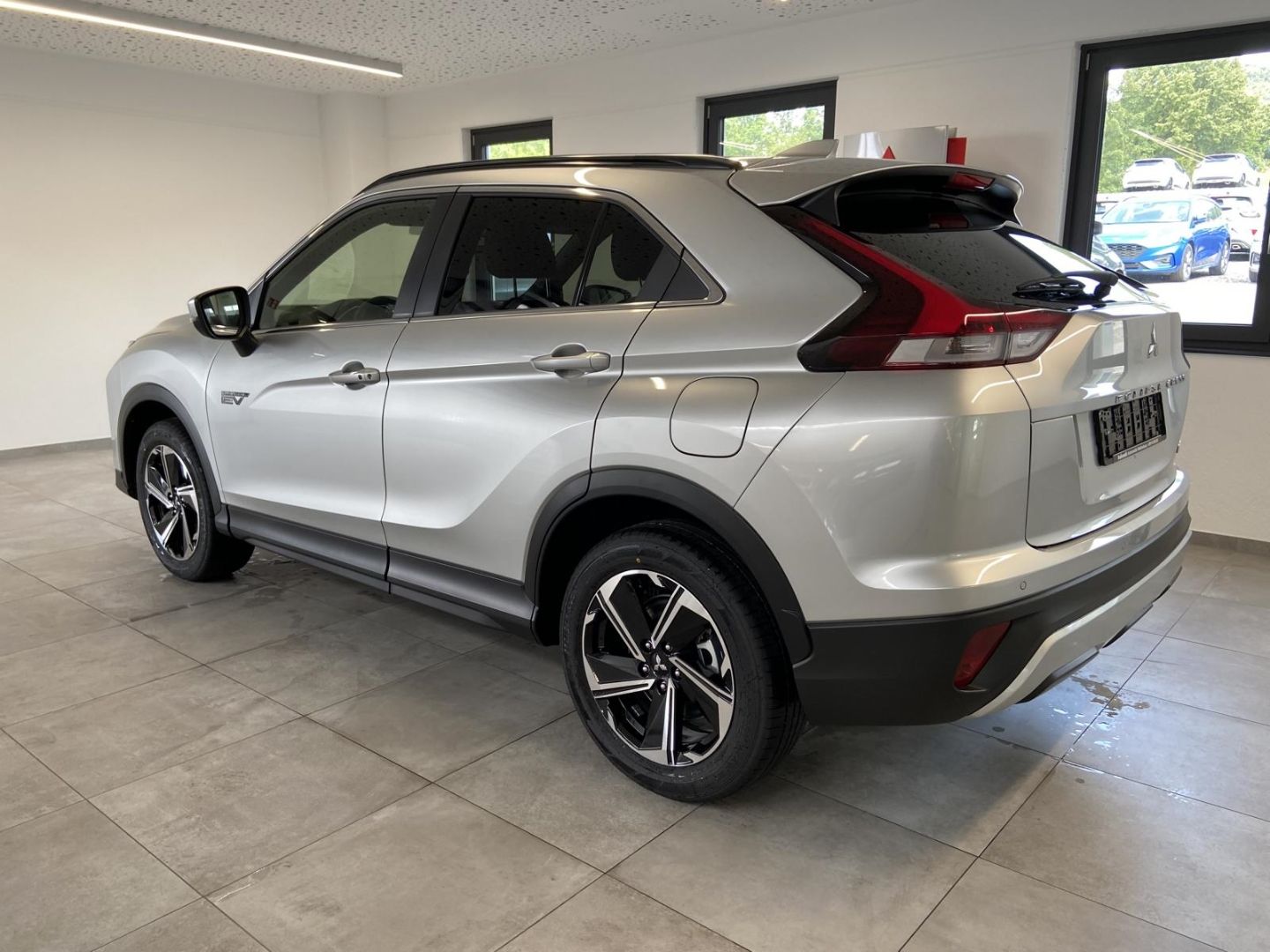 Mitsubishi Eclipse Cross Plug-In Hybrid 4WD Select NAVI KAM