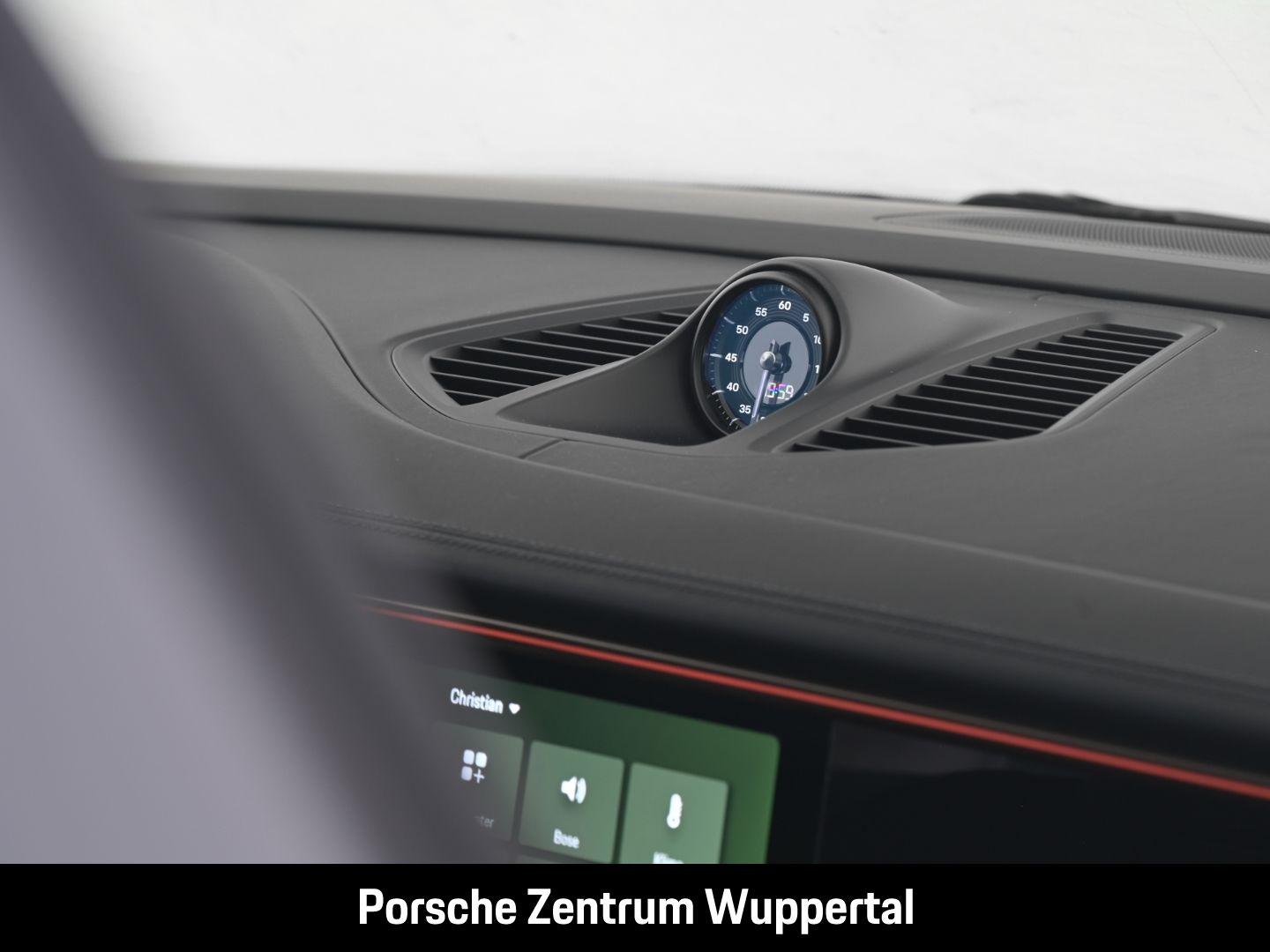 Porsche Macan Turbo*SportChrono*Sitzlüftung*BOSE*Pano*LE