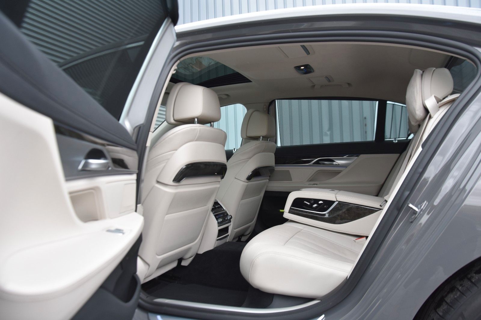 BMW 745L e xDrive SHD LUFT SOFT HUD LASER MASSAGE
