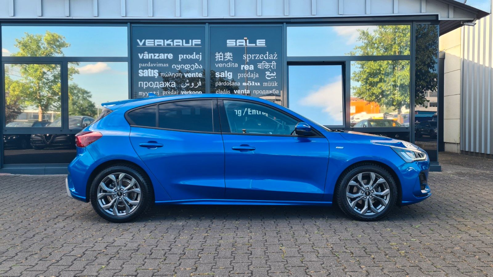 Ford Focus ST-Line X AUT - ASSISTS - HUD - WINTER -