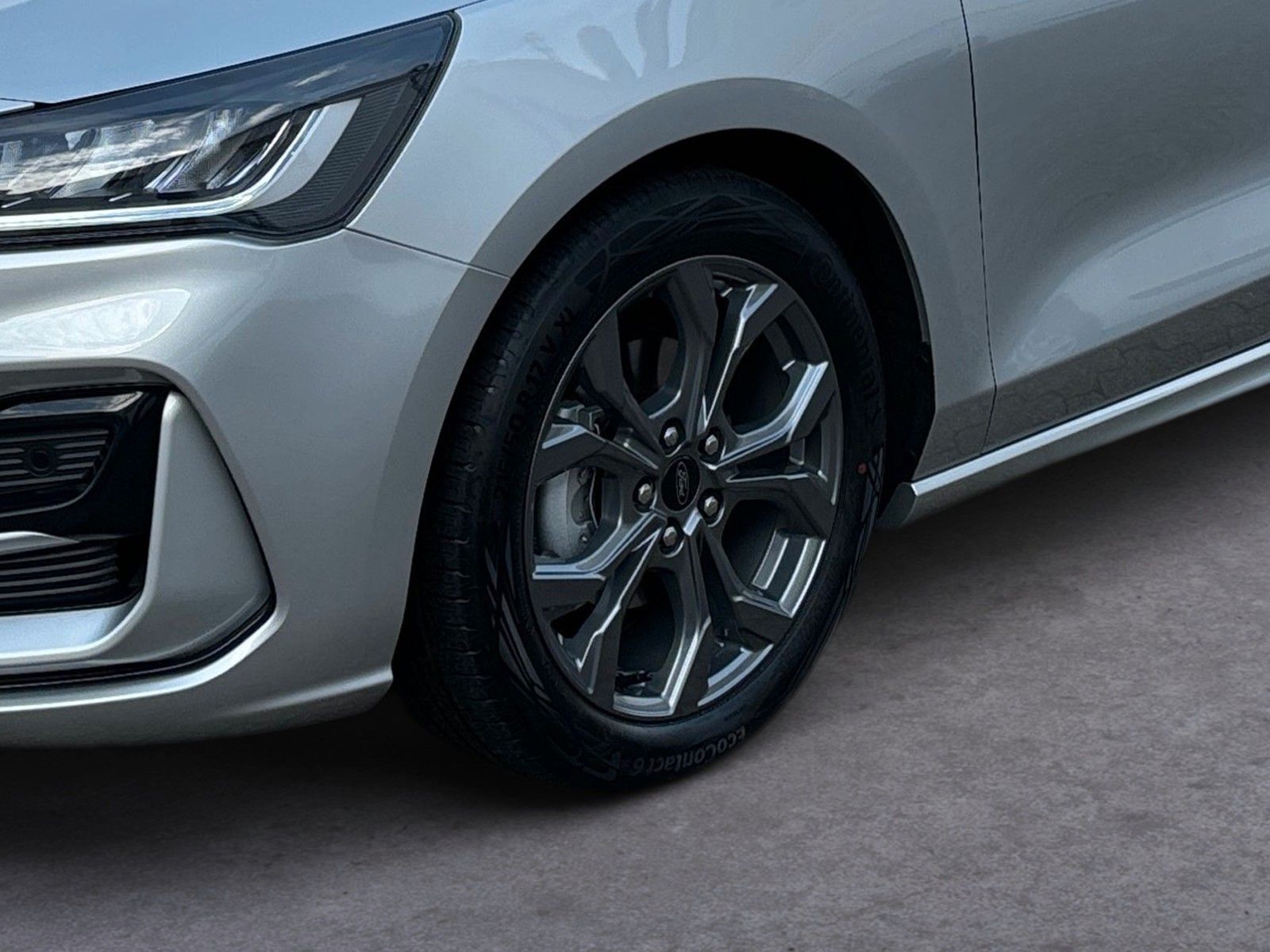 Ford Focus Turnier 1.0 HYBRID Aut. ST-Line X |B&O|LED