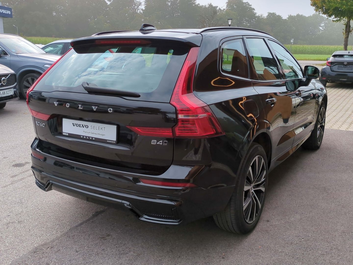Volvo XC60 Ultimate Dark AWD B4 Diesel EU6d HUD StandH