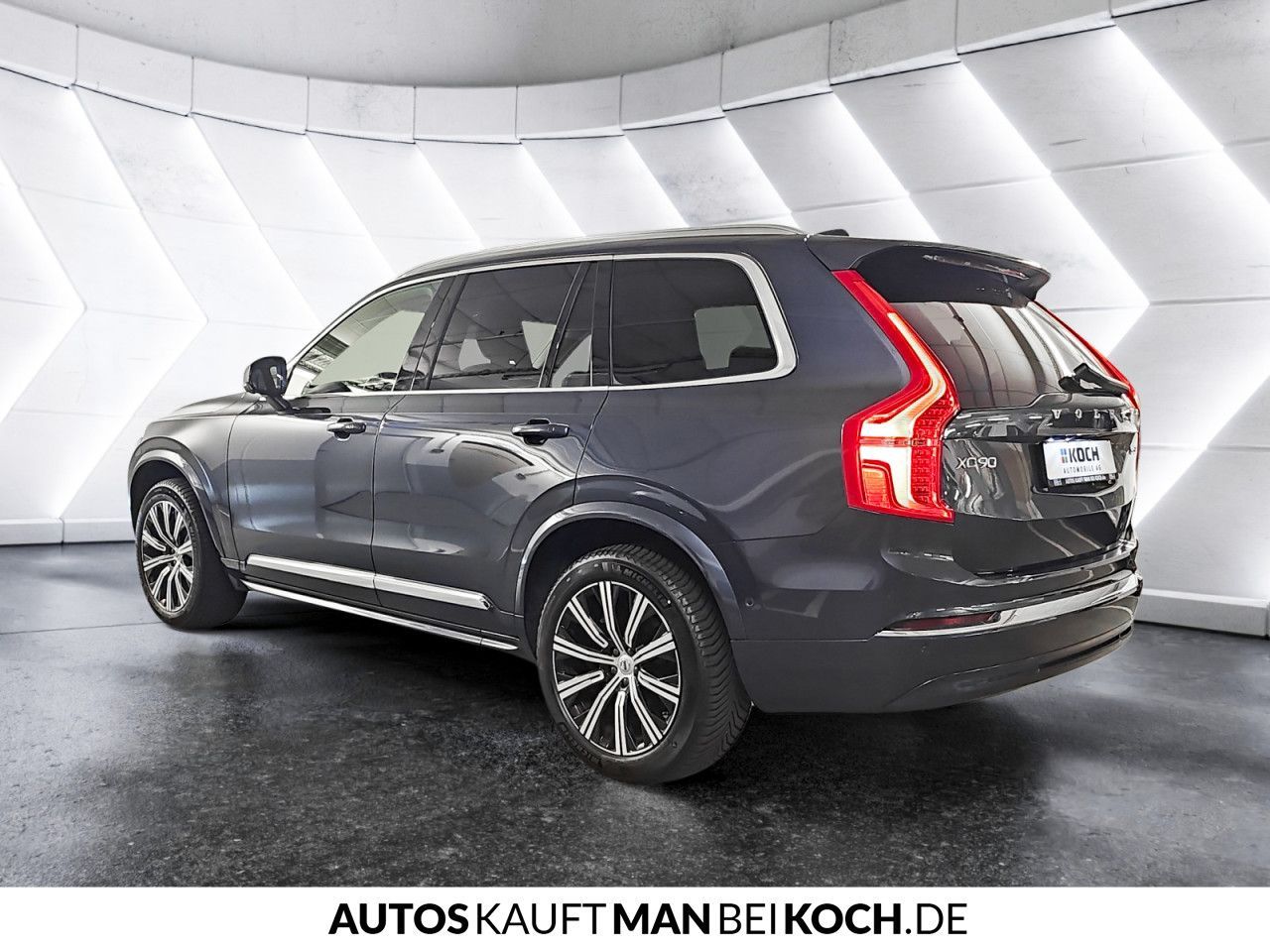 Volvo XC90 B5 AWD PlusBright STHz AHK 360 VLED MEM H&K