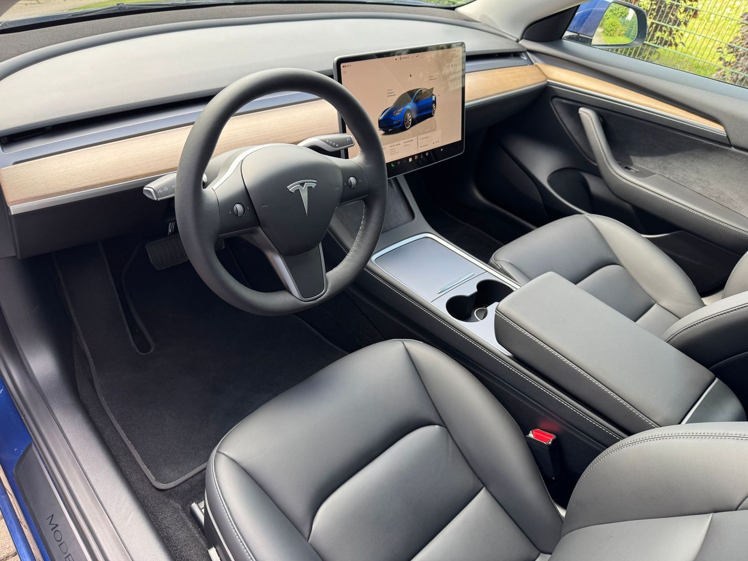 Tesla Model 3 Long Range Dual AWD + EAP + 8fachbereift