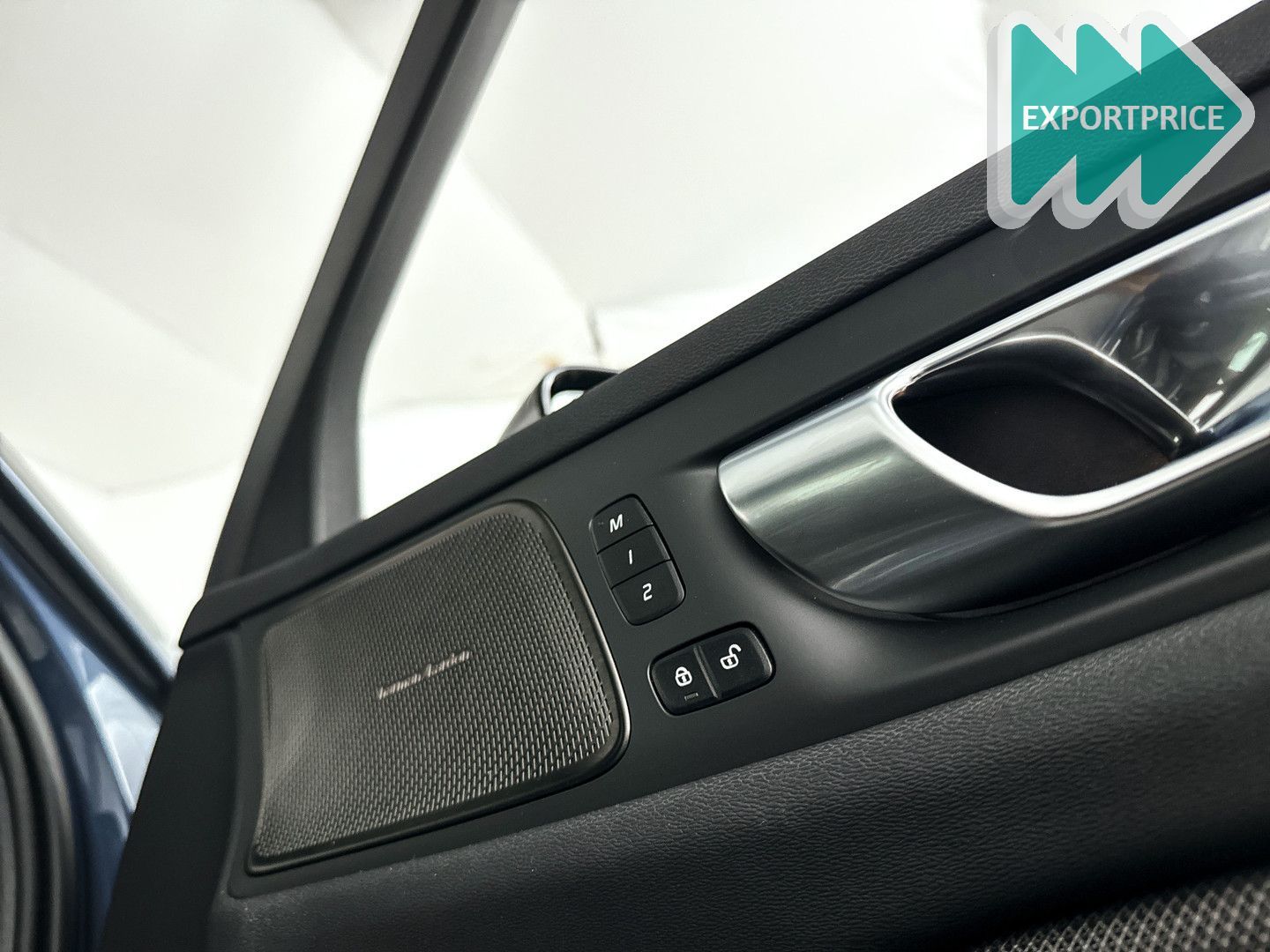 Volvo V60 T6 Plug-in hybrid AWD Plus Dark | 360° kamer