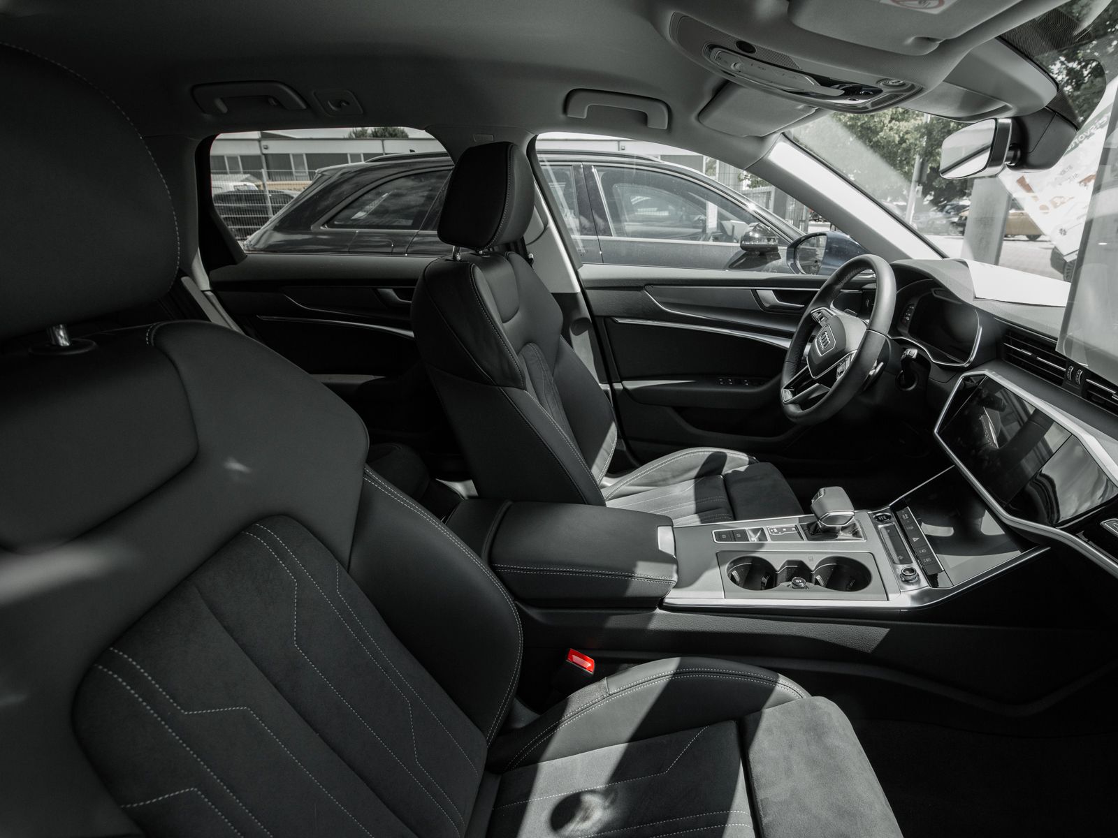 Audi A6 Avant 50 TFSI e quattro S-line Stronic - Samsaru's Car Outlet