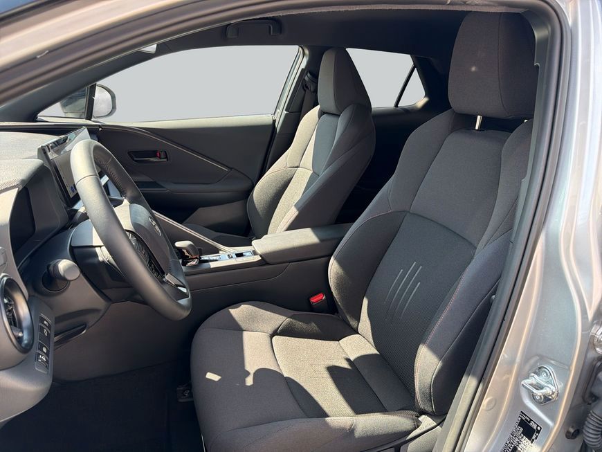 Toyota C-HR 1.8 Hybrid Teamplayer + Technik P.