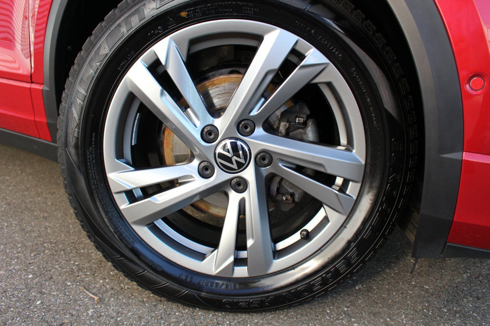Volkswagen T-Roc 1.5 TSI DSG R-Line - Samsaru's Car Outlet