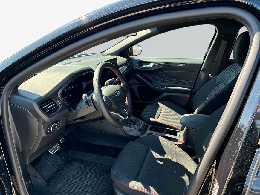 Ford Focus Turnier 1.0 EcoBoost Hybrid Aut. ST-LINE X