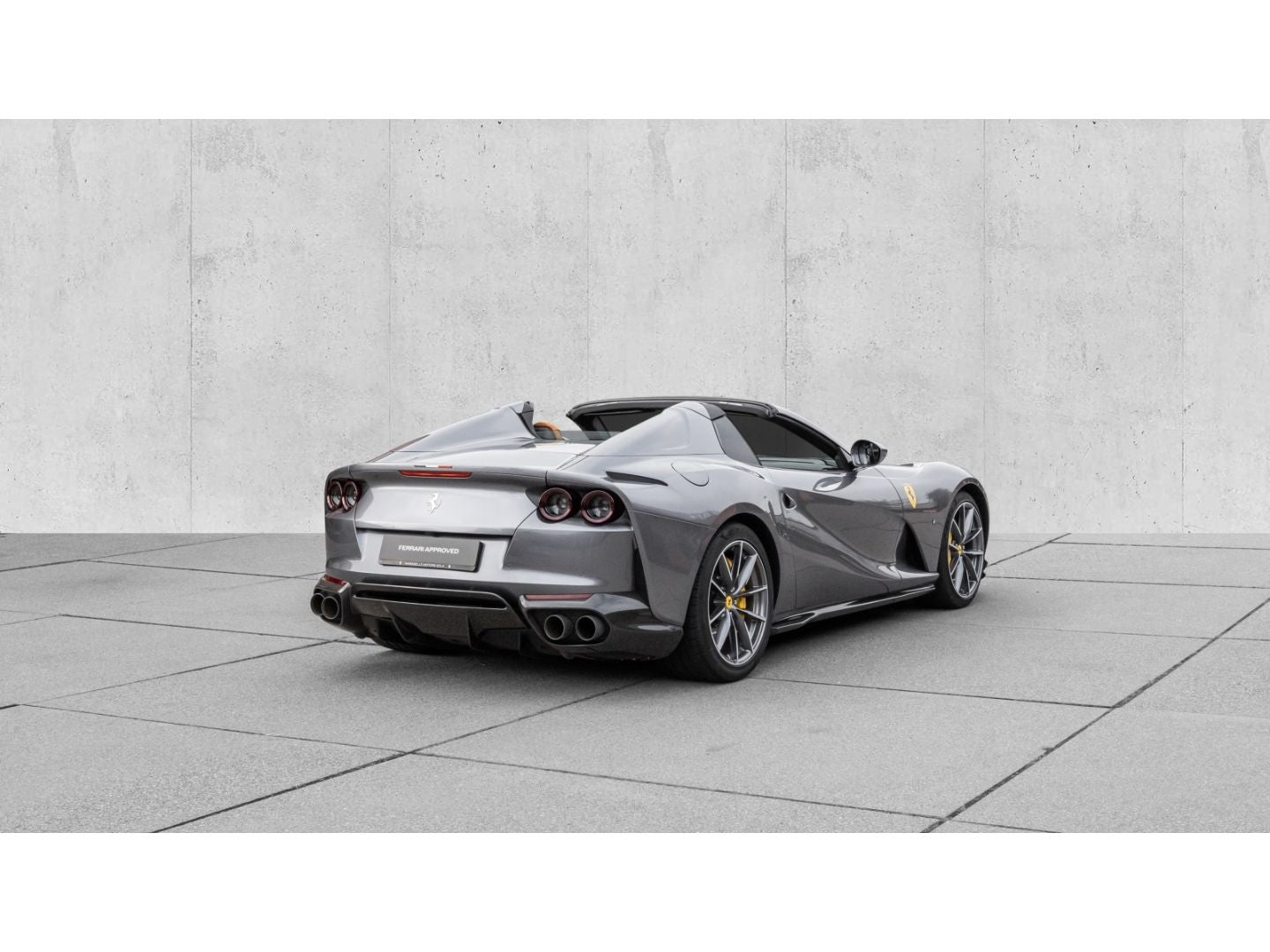 Ferrari 812 GTS *TAILOR-MADE* - Samsaru's Car Outlet