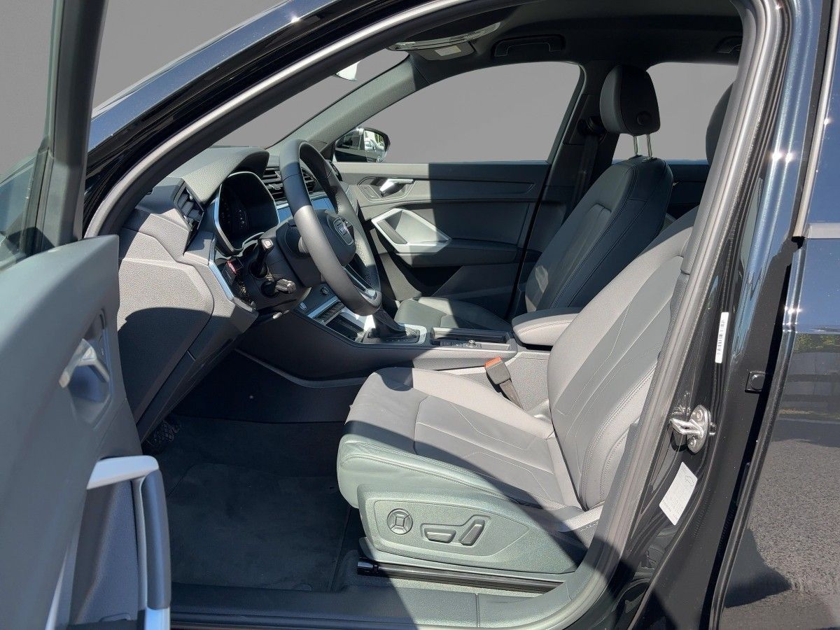 Audi Q3 40 TFSI advanced quattro - Samsaru's Car Outlet