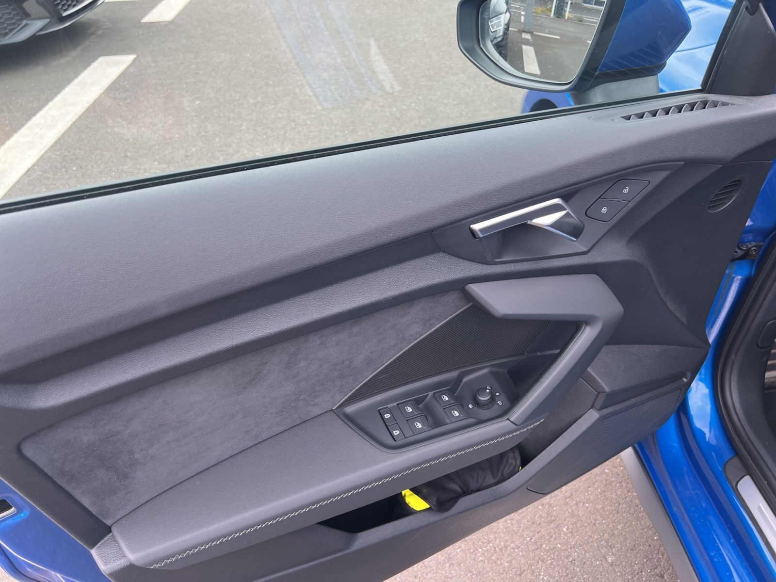 Audi A3 Limousine S line 35 TFSI S tronic - Samsaru's Car Outlet