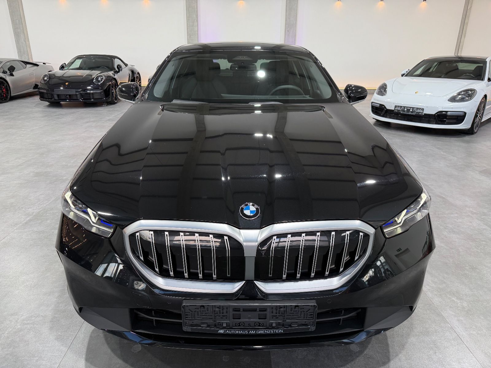 BMW 520 d  Limousine*LED*H&K*360°*Ambiente*Live*HUD*
