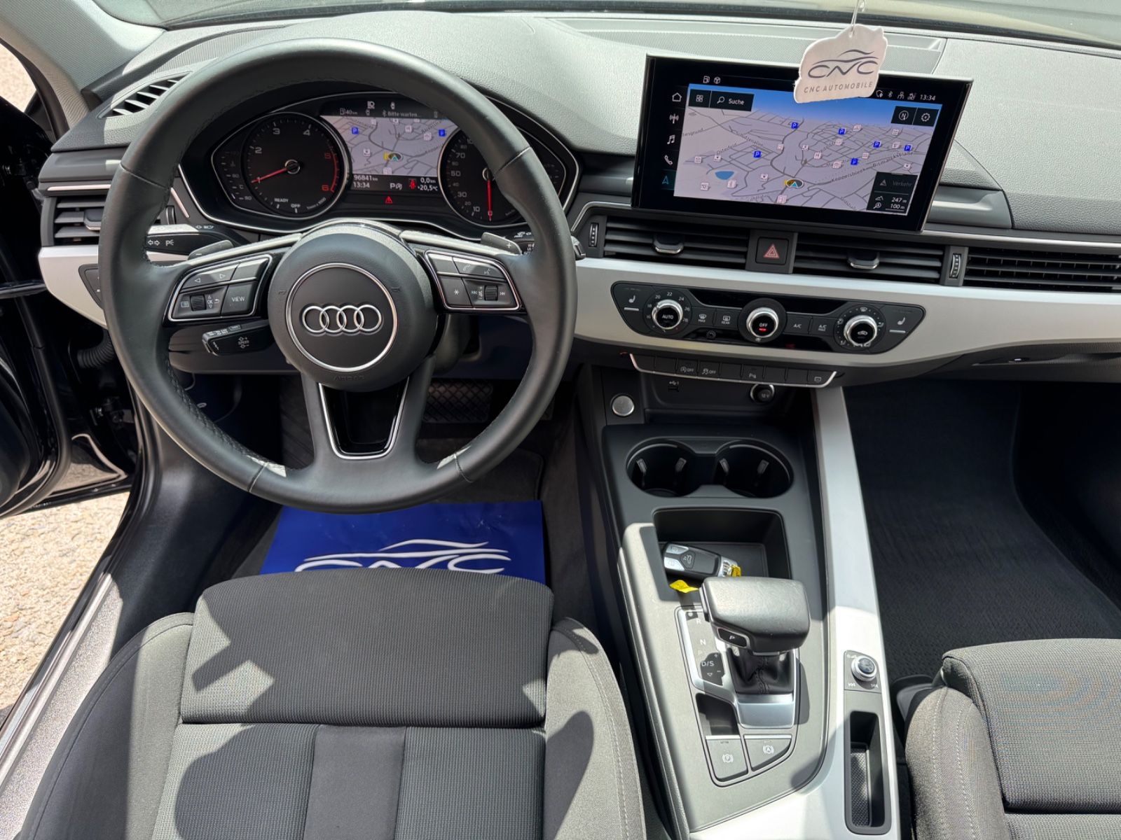 Audi A4 Avant 35 TDI S-Tronic - Samsaru's Car Outlet